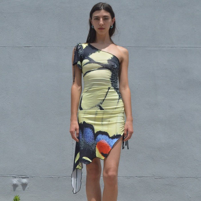Damen asymmetrisches Minikleid mit Rüschendetails und einseitigem Träger EB