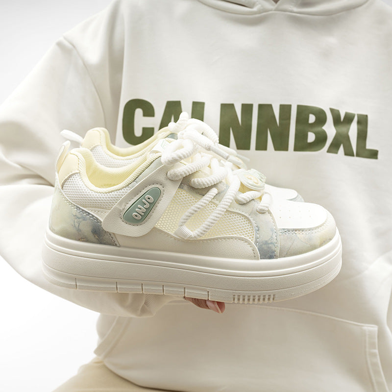 Damen Komfortable Freizeitsneaker mit atmungsaktiver Oberflächenstruktur und stützender Sohle EB