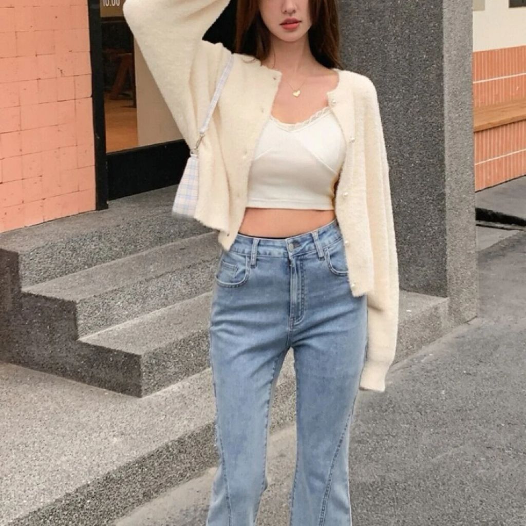 Damen Kurzgeschnittener Flauschiger Strickcardigan mit Perlenknöpfen EB