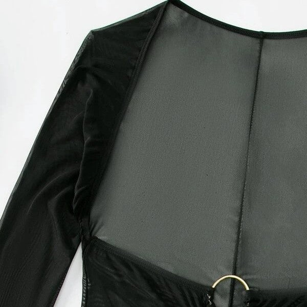 Damen Strandkleid mit transparentem Wickeldetail und modischen Ring-Elementen EB