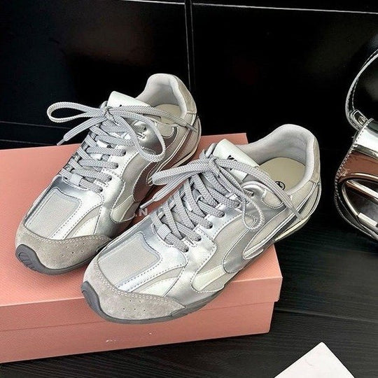 Damen Sportliche Sneaker mit atmungsaktiven Obermaterial und dämpfender Sohle EB