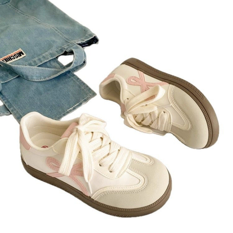 Damen Sportliche Sneakers mit modischem Minimalismus EB