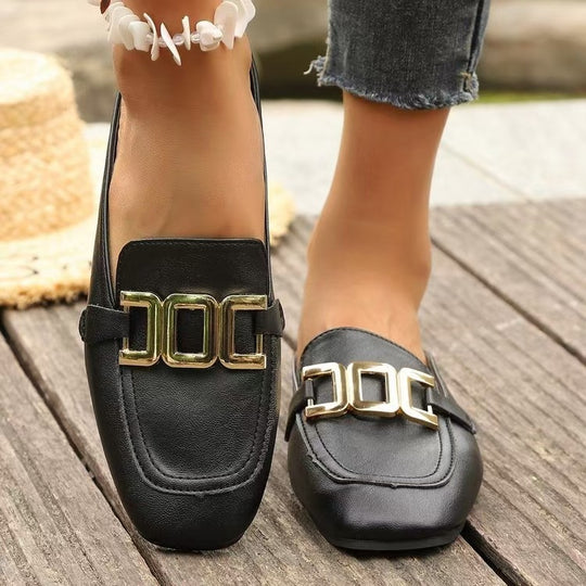 Damen elegante Mokassins mit goldene Schnallenakzent EB