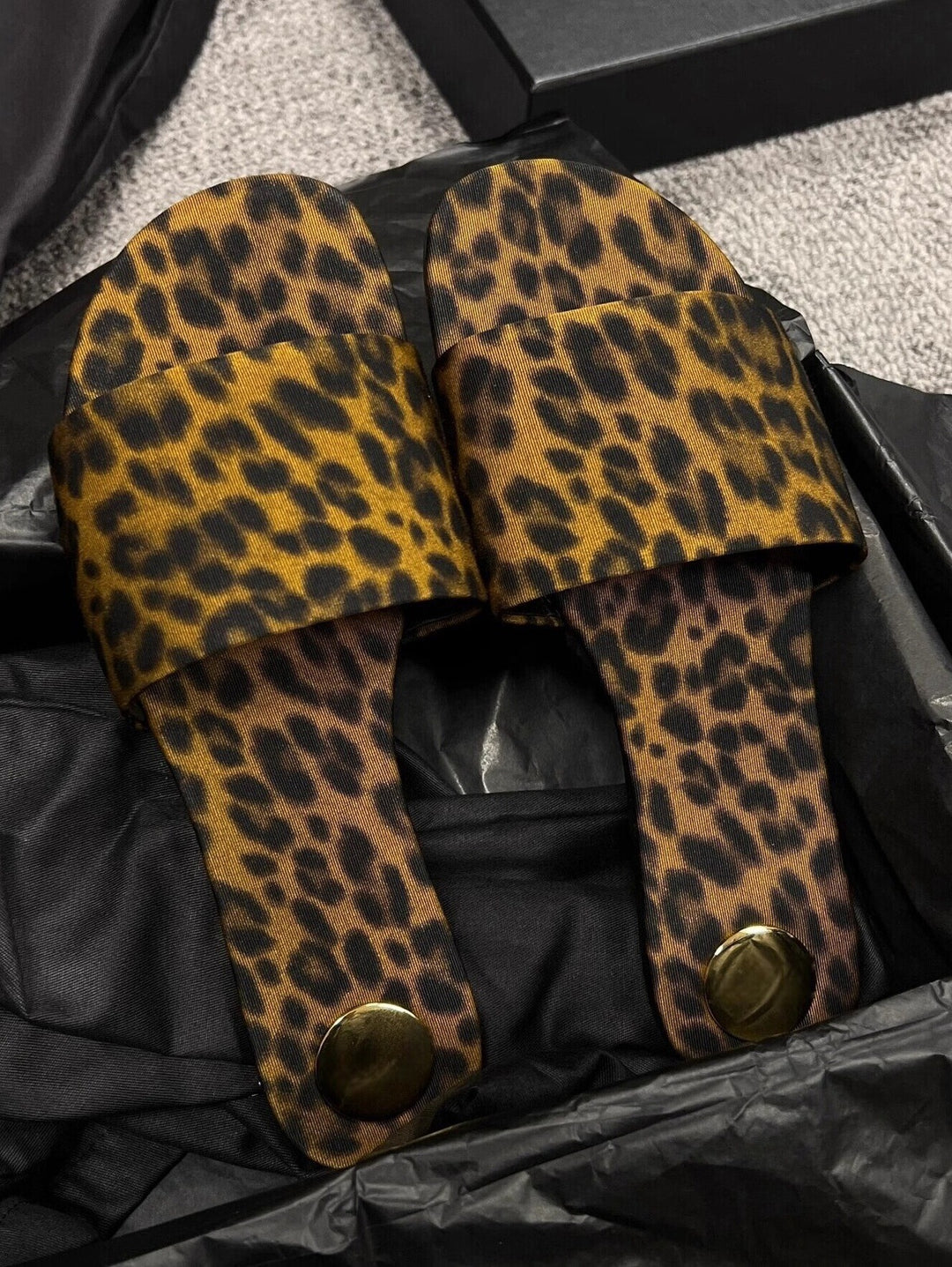 Damen Komfortable und stilvolle Badeschuhe EB
