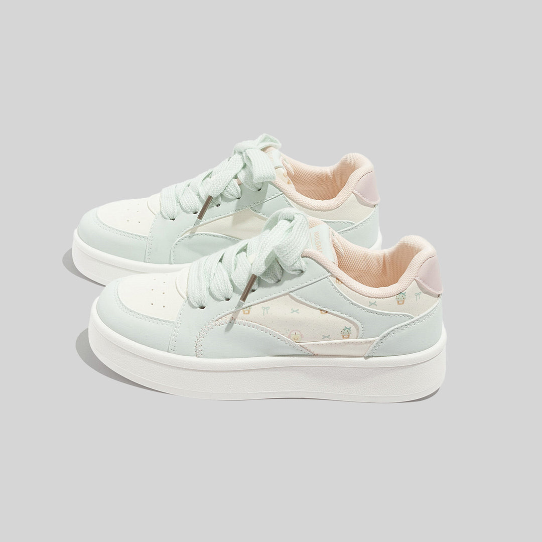 Damen Sneakers mit floralem Allover-Druck und bequemer Sohle EB