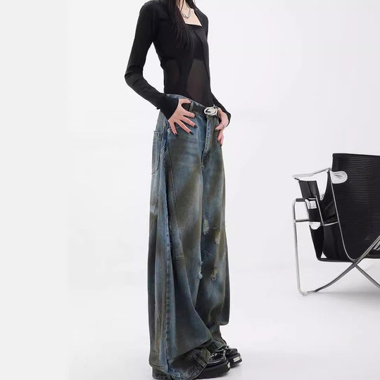Damen Extrem weit geschnittene Jeans mit modischen Distressed-Details EB