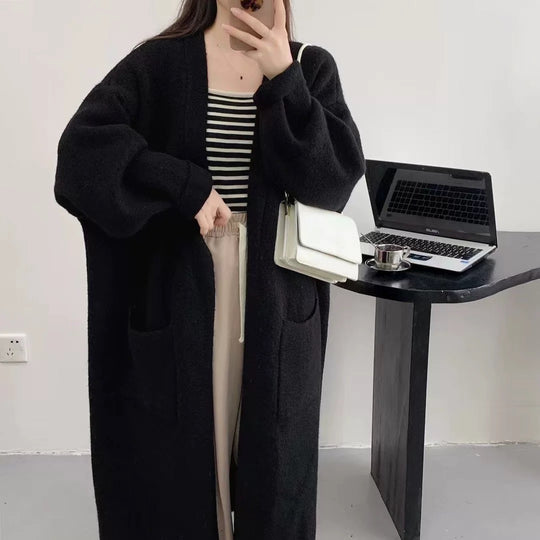 Damen Langer Oversized Strickcardigan mit praktischen Taschen und breiten Ärmeln EB