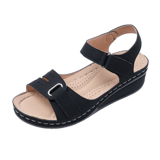 Damen Wedge-Sandaletten mit verstellbarem Riemendesign und gepolsterter Fußbettung EB