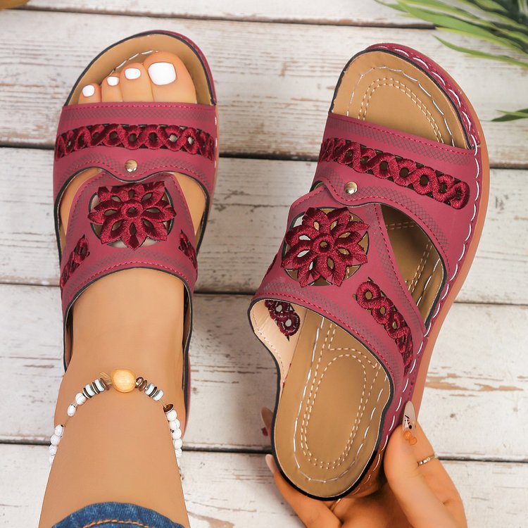 Damen Clogs mit modischem Blütenapplikationsdesign und ergonomischem Fußbett EB