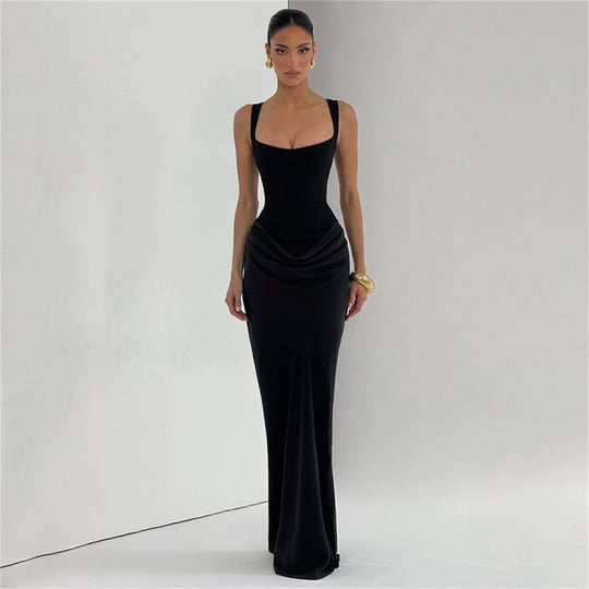 Damen Elegantes Maxikleid mit figurformendem Schnitt und zarten Drapierungen EB