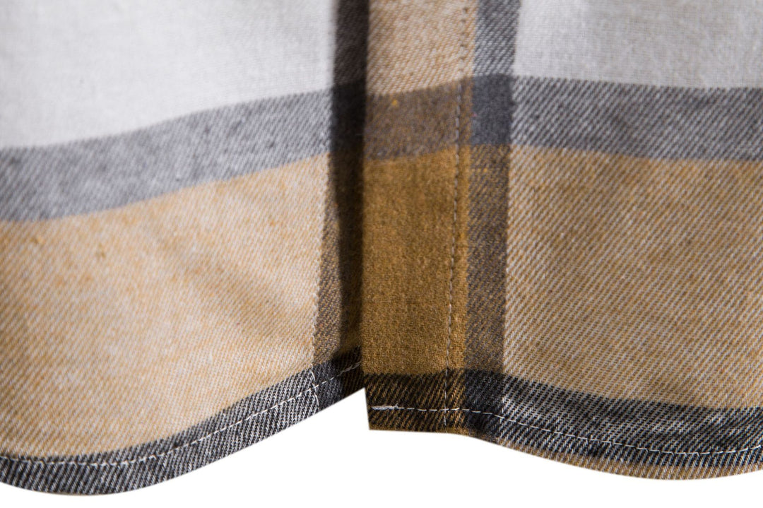 Herren Karohemdjacke mit integriertem Kapuzenpullover und bequemen Knopfdetails EB