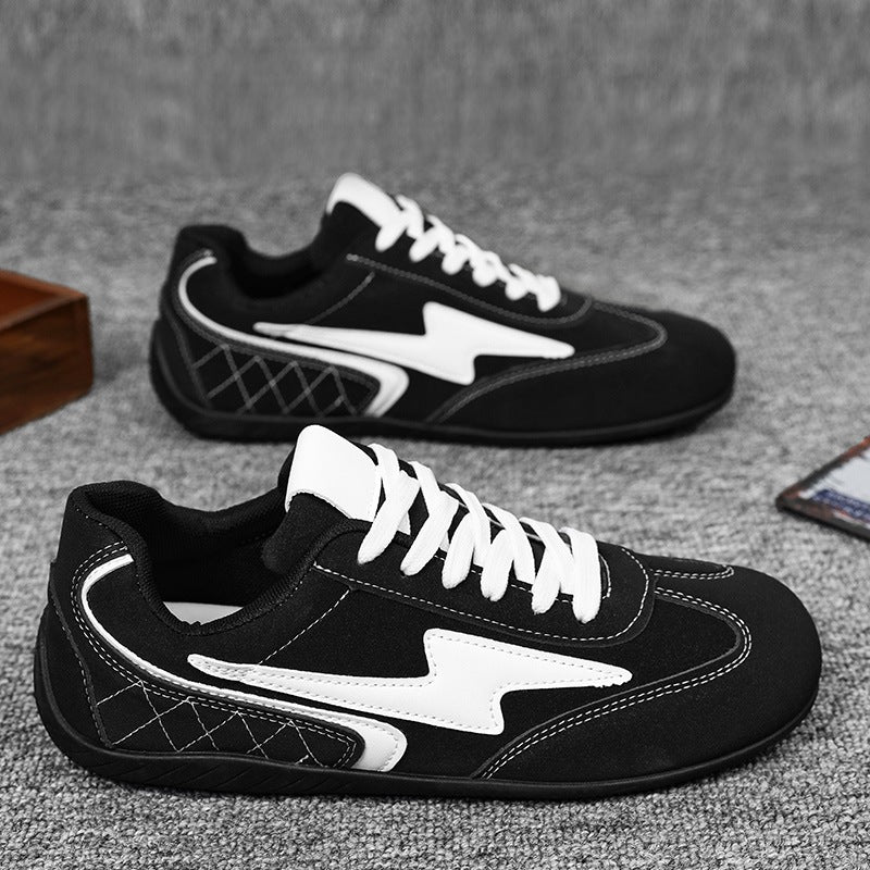 Damen leichte Retro-Skate-Sneaker mit gesteppter Seitenwand, gepolstertem Knöchelkragen und rutschfester Gummilaufsohle EB