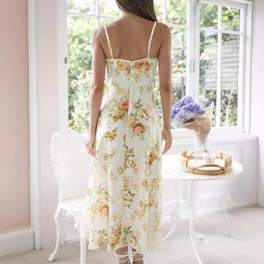 Damen Maxikleid mit zartem Blumenprint und modernem Schnitt EB