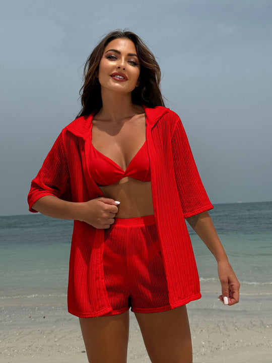 Damen lässiges Strand-Outfit mit offener Robe und Shorts EB