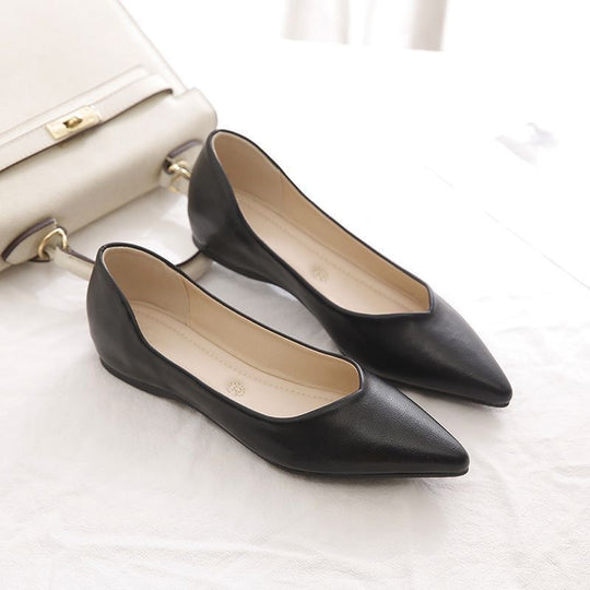 Damen Elegante Ballerinas aus hochwertigem Leder mit modischem V-Ausschnitt EB