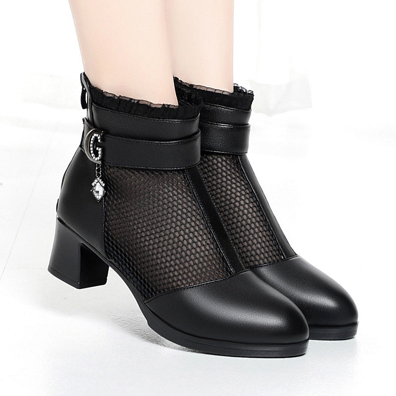 Damen Elegante Stiefeletten mit modischen Netzdetails und verziertem Riemen EB