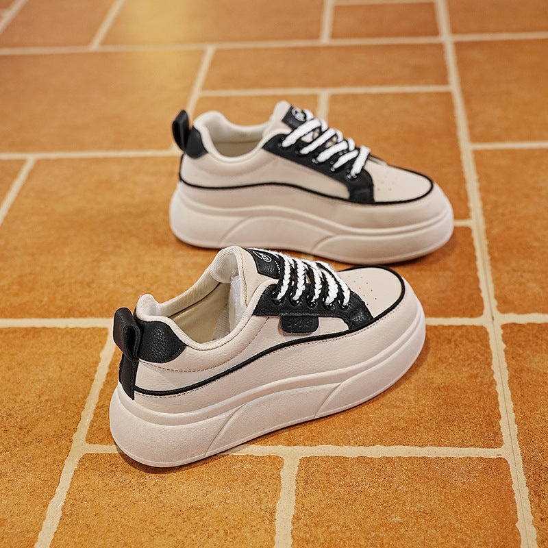 Damen Plateausneaker mit modischem Design und dämpfender Sohle EB
