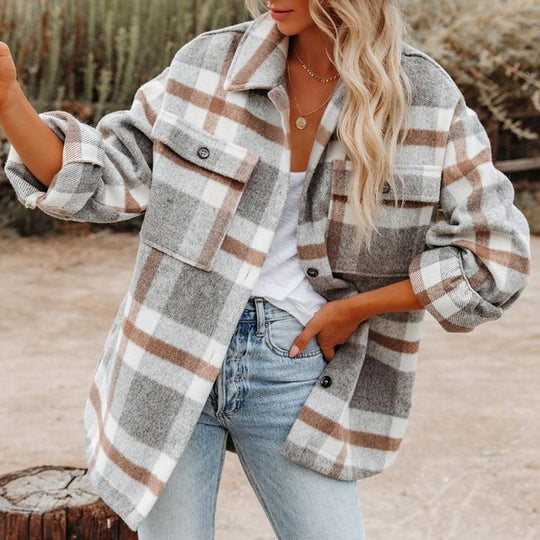 Damen Flanell Overshirt mit kariertem Muster und praktischen Brusttaschen EB