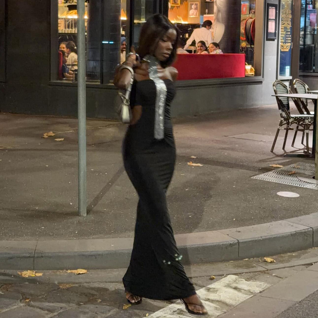 Damen Elegantes Abendkleid mit schmalem Schnitt und glänzenden Akzenten EB