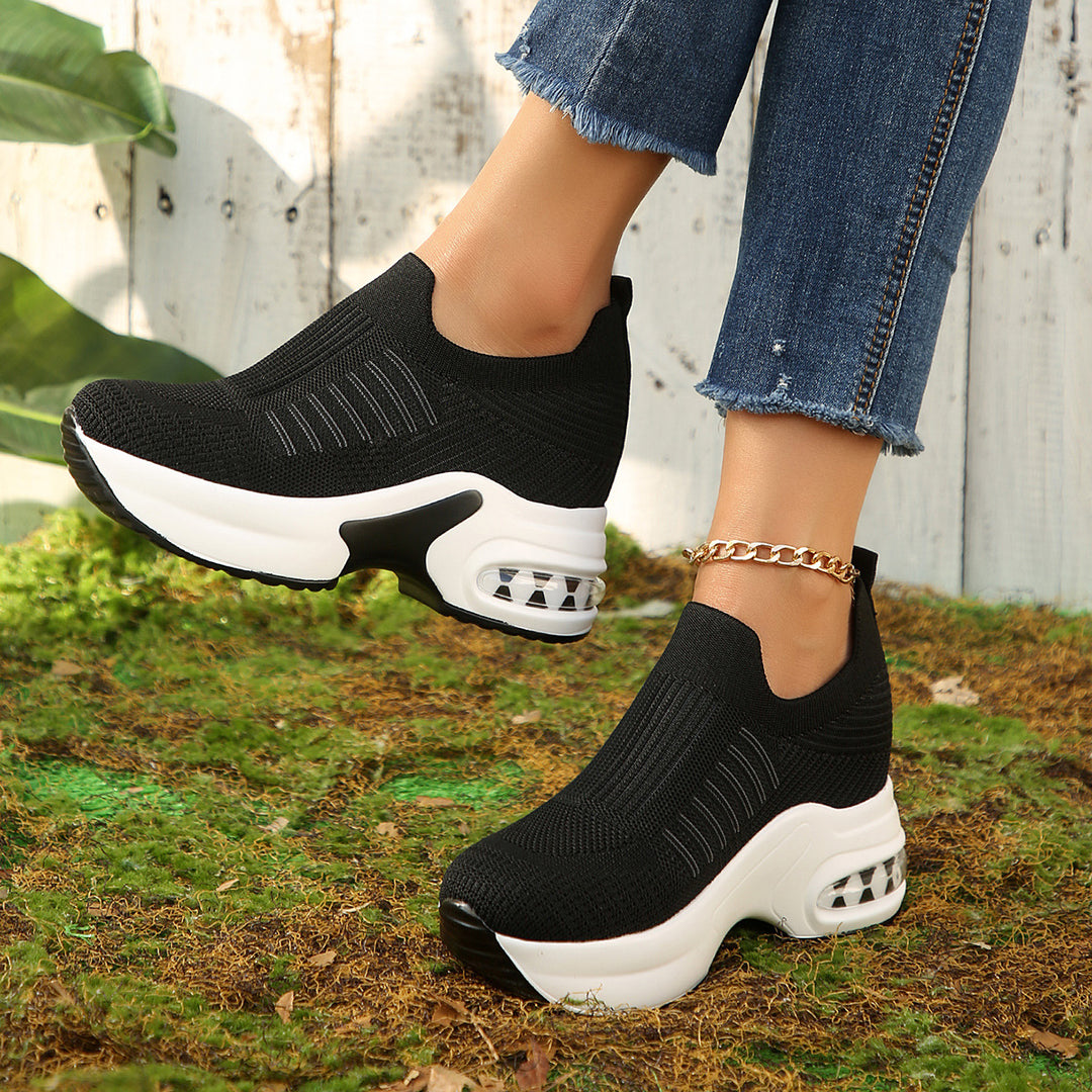 Damen Sneakers mit atmungsaktivem Strickoberteil und komfortabler Dämpfung EB