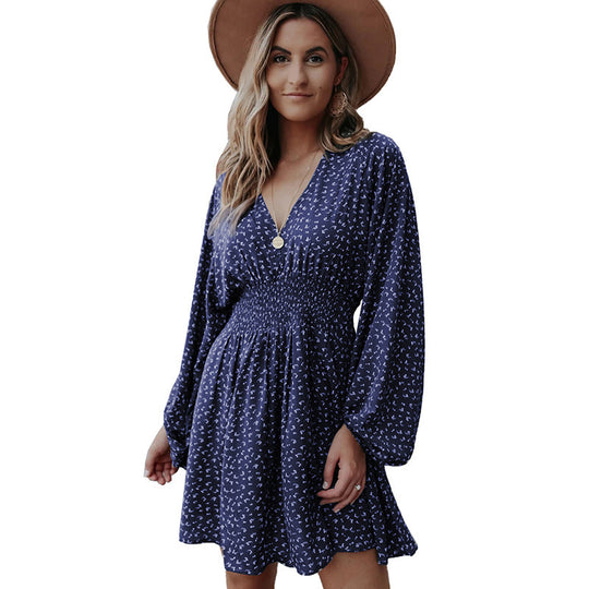 Damen zeitloses Kleid mit Raffungen EB
