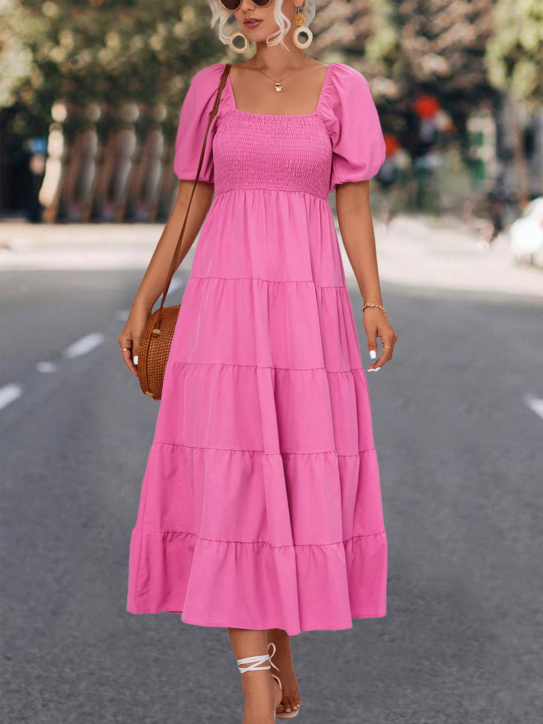 Damen Midi-Kleid mit elastischer Taillierung und voluminösen Puffärmeln EB