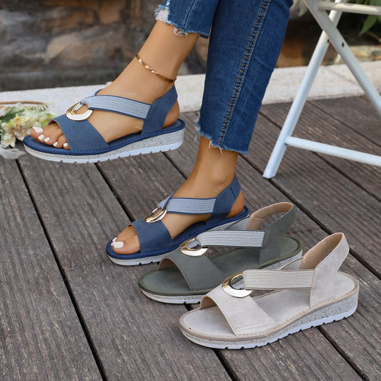 Damen Komfortable Sandalen mit Elastik-Riemen und modischem Ringdetail EB