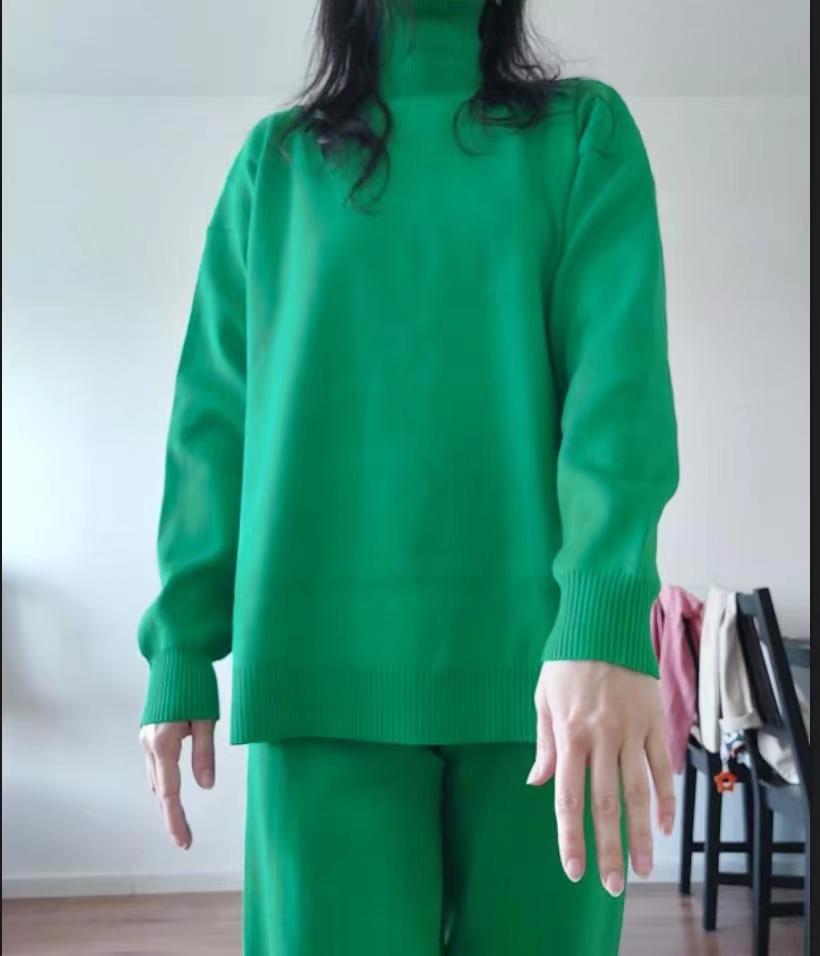 Damen Lässiges Strickset mit hohem Kragen und weitem Bein EB
