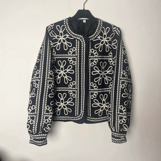 Damen gestepptes Oberteil mit floralem Design und eleganter Knopfleiste EB