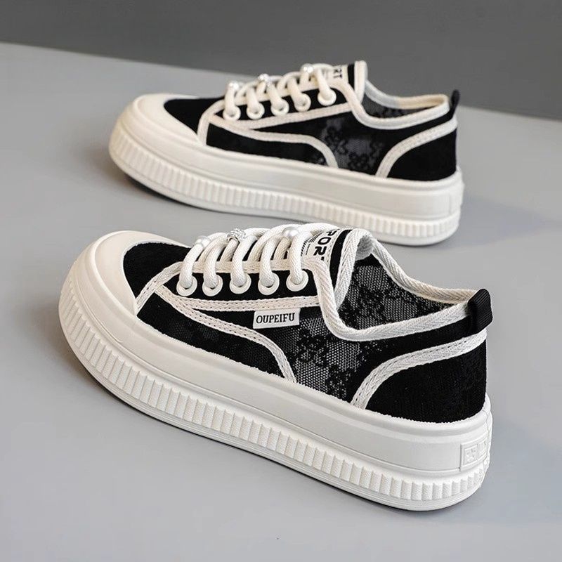 Damen Sportliche Sneaker mit modischen Netzelementen EB