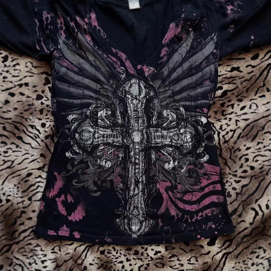Damen V-Ausschnitt T-Shirt mit beeindruckendem Grafikkreuz EB