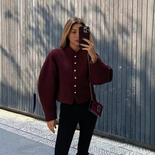 Damen Chice Überwurfjacke mit strukturiertem Design und eleganten Knöpfen EB
