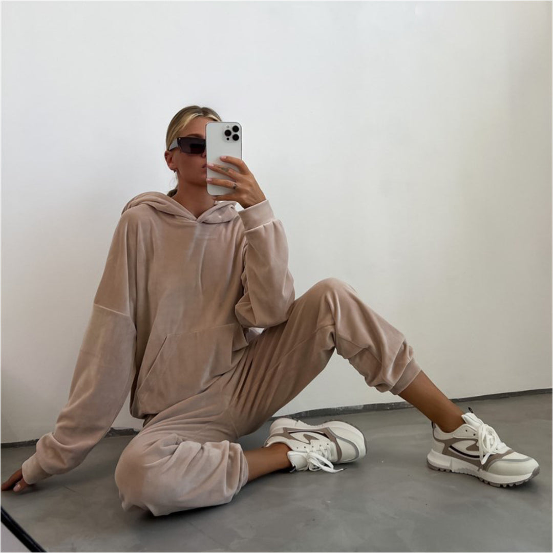 Damen Kuscheliges Hoodie und Jogginghose Set EB