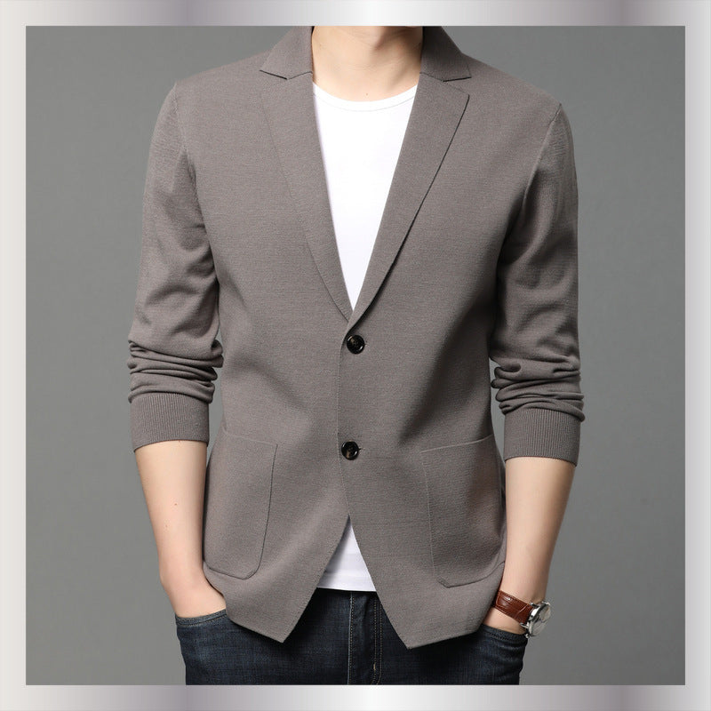 Herren Strickblazer mit eleganten Knopfdetails und praktischen Taschen EB