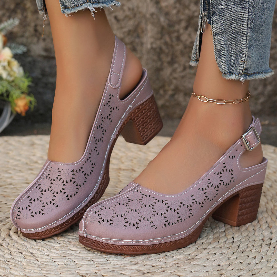 Damen  elegante Slingback-Pumps mit floralem Laser-Cut, gepolsterter Komfortinnensohle und stabilem Blockabsatz EB
