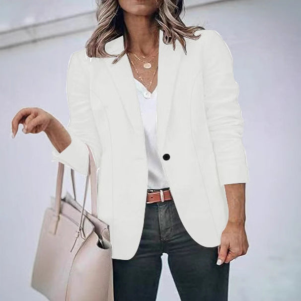 Damen Blazerjacke mit elegantem Schnitt und vielseitigen Stylingmöglichkeiten EB