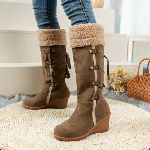 Damen Wedge-Stiefel aus hochwertigem Wildleder mit modischem Falten-Design EB