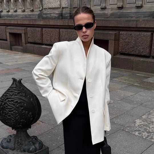 Damen Modischer Oversized Blazer mit strukturiertem Kragen und eleganten Knopfdetails EB