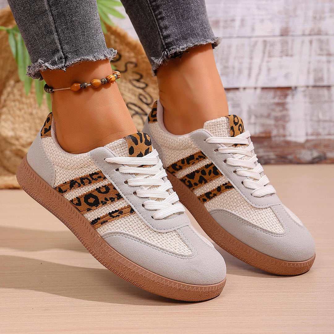Damen Sportliche Sneaker mit Leoprint und atmungsaktivem Obermaterial EB