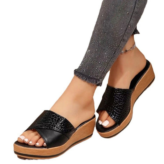 Damen Komfortable Wedge-Pantoletten mit schickem Schlangenleder-Effekt und rutschfester Sohle EB