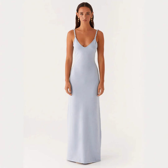 Damen Elegantes Maxirockkleid mit tiefem V-Ausschnitt und feinen Trägern EB