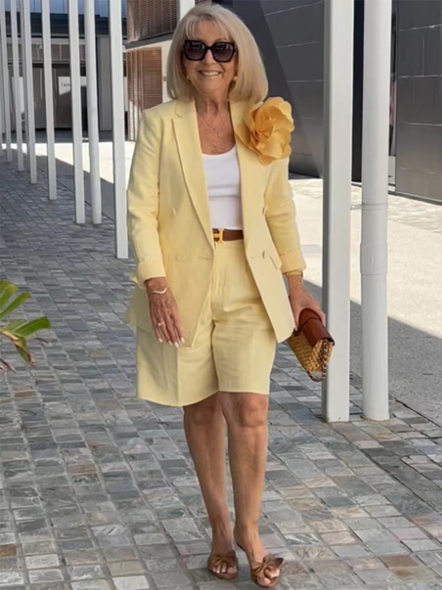 Damen Modisches Blazer-Shorts-Set mit doppelter Knopfleiste und eleganter Passform EB