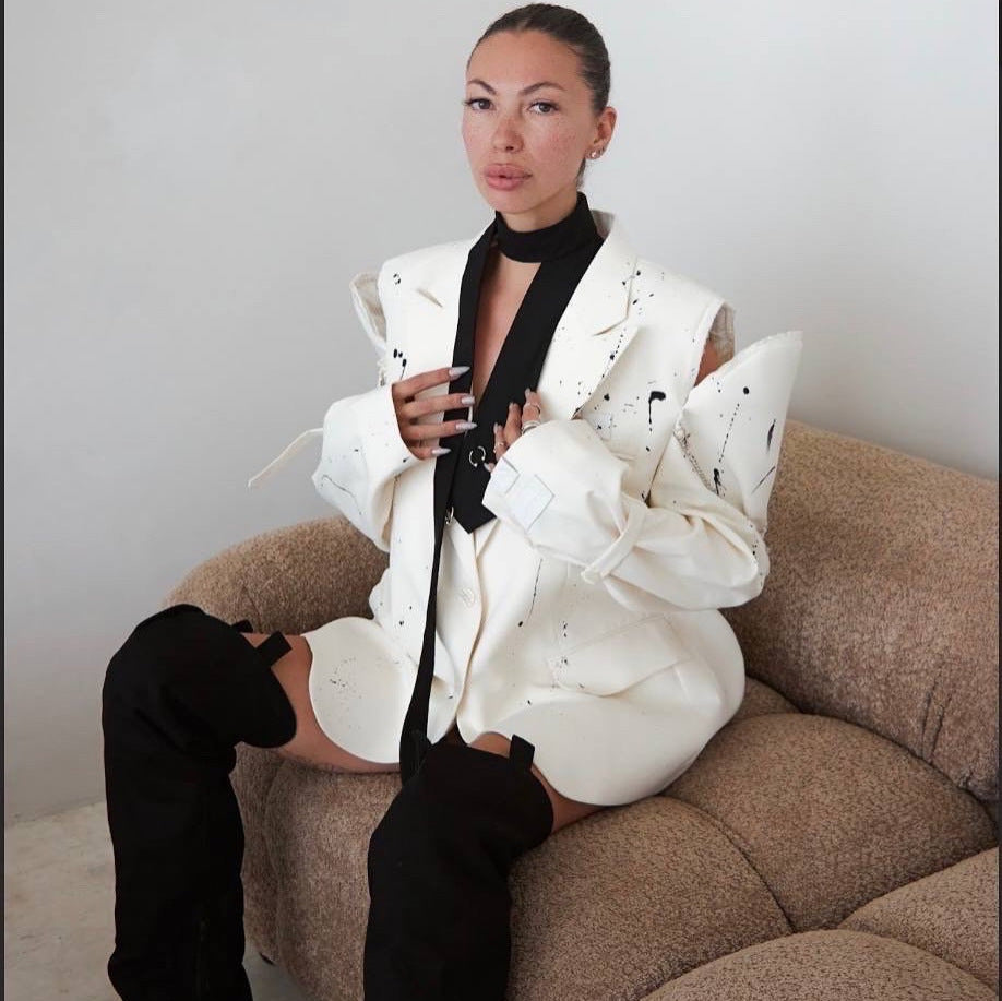 Damen Modischer Oversized-Blazer mit kreativen Akzentmustern EB