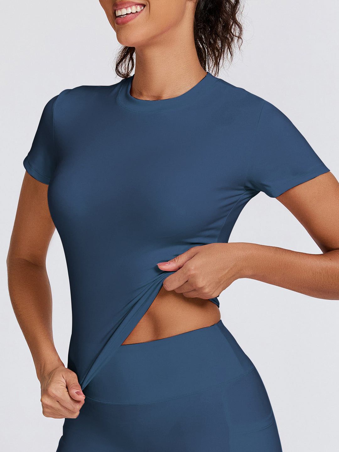 Damen Funktionsshirt mit körperbetonter Passform EB