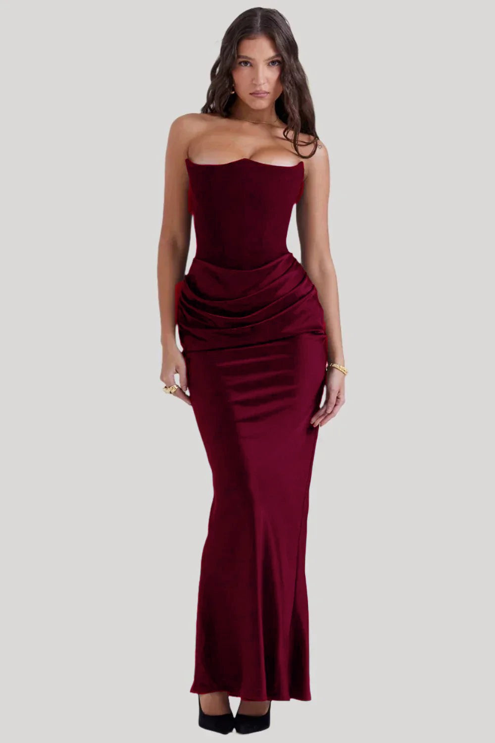 Damen Elegantes Abendkleid mit tiefem Dekolleté und drapierten Details EB