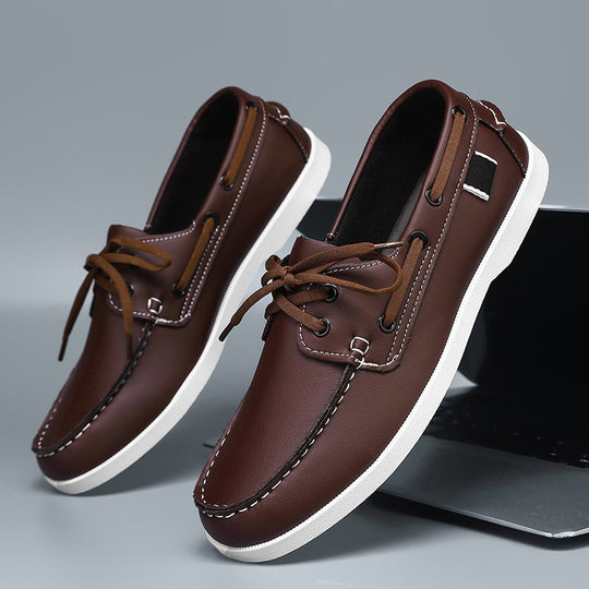 Herren maritim inspirierte Lederslipper mit sportlichem Design EB