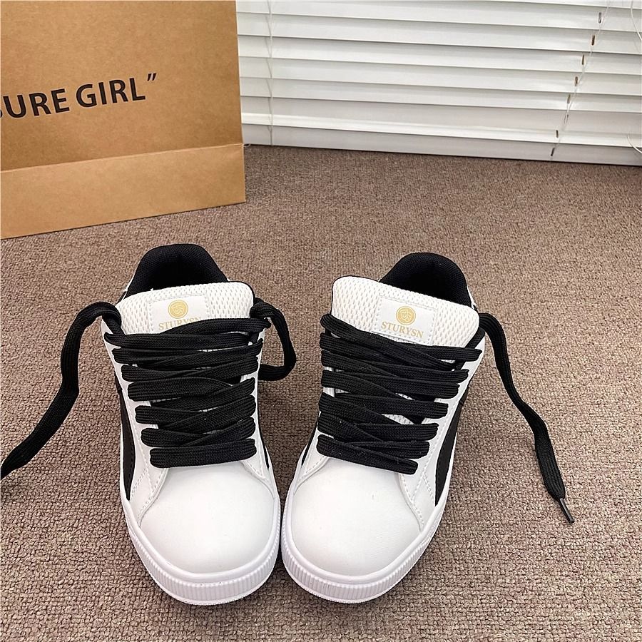 Damen Sportliche Sneaker mit bequemen Schnürsystem und atmungsaktiver Oberfläche EB