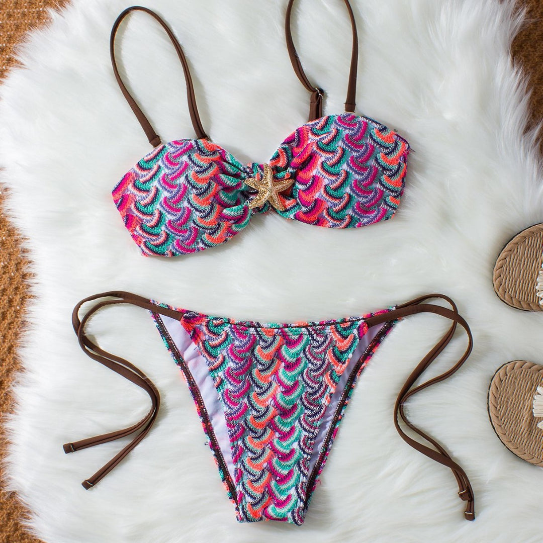 Damen Bandeau-Bikini mit glamourösem Muschelmuster EB