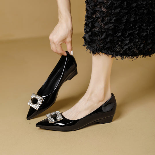 Damen spitze Ballerinas mit funkelnder Schmuckschnalle EB