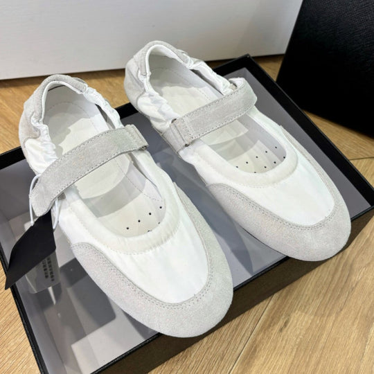 Damen Ballerinas mit verstellbarem Riemen EB